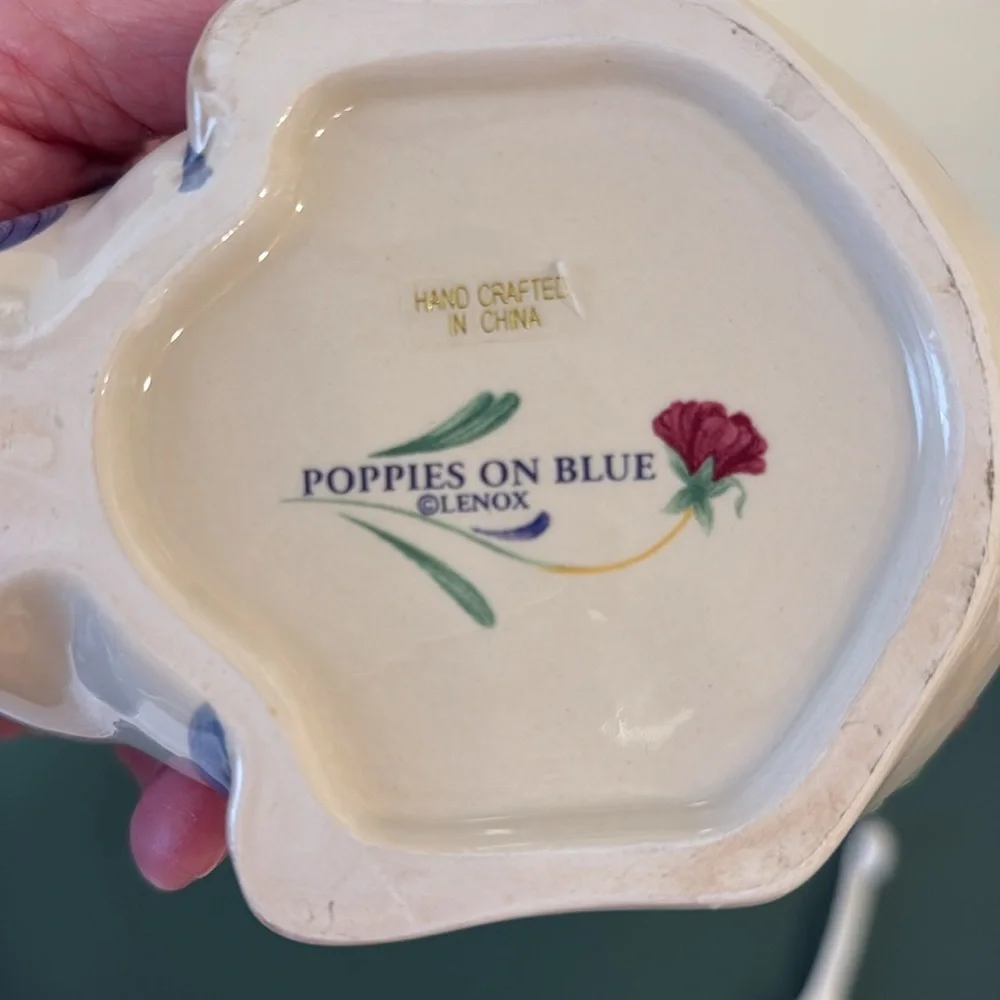 Lenox ‘Poppies On Blue’ Barnyard Pig Lidded Sugar Bowl w/Curly Tail Spoon.